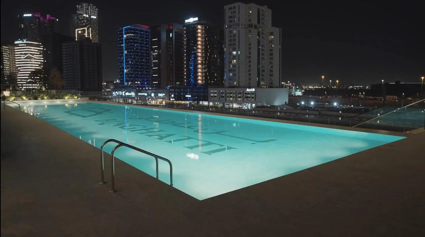 Luxury - Burj Khalifa View - Private Jacuzzi 0*, Dubai United Arab Emirates