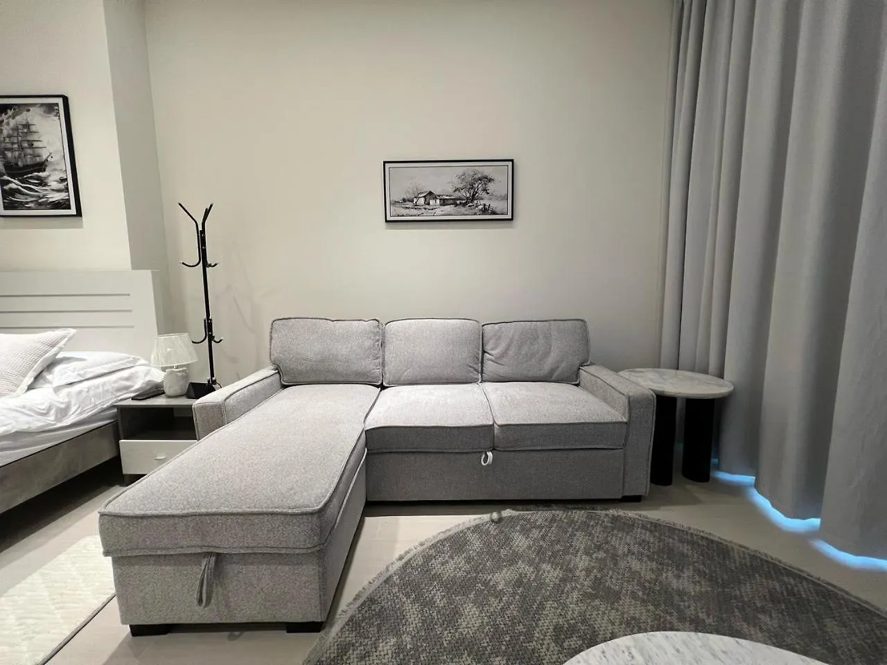 Luxury - Burj Khalifa View - Private Jacuzzi Apartment