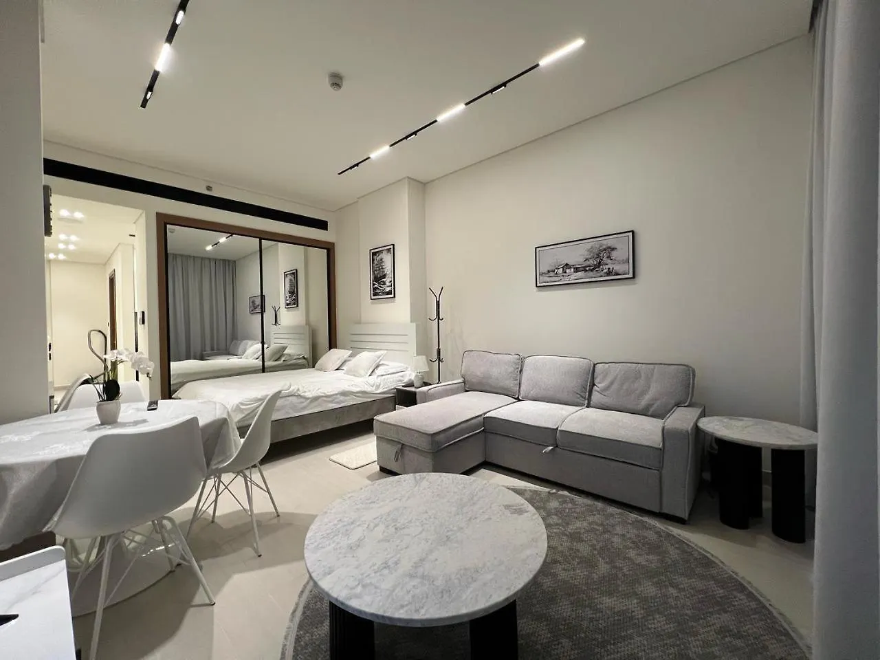Luxury - Burj Khalifa View - Private Jacuzzi 0*, Dubai