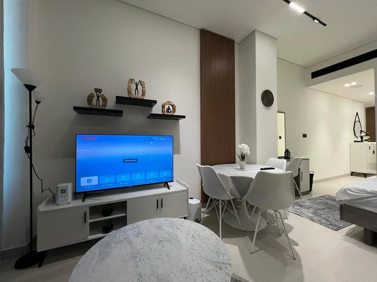 Luxury - Burj Khalifa View - Private Jacuzzi アパート ドバイ
